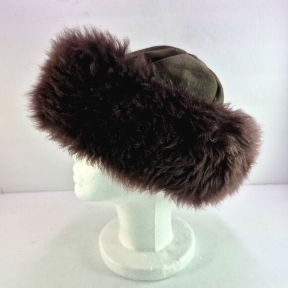 Vintage Genuine Sheepskin Shearling Fur Brown Hat Made in Great Britain Luxury